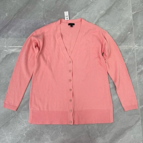 Women’s Talbots Button Front Girlfriend Cardigan Long Sleeve V-Neck Sweater XS - Picture 2 of 16